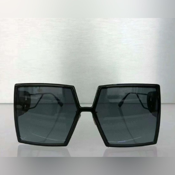 Accessories - Dior 30Montaigne SU sunglasses